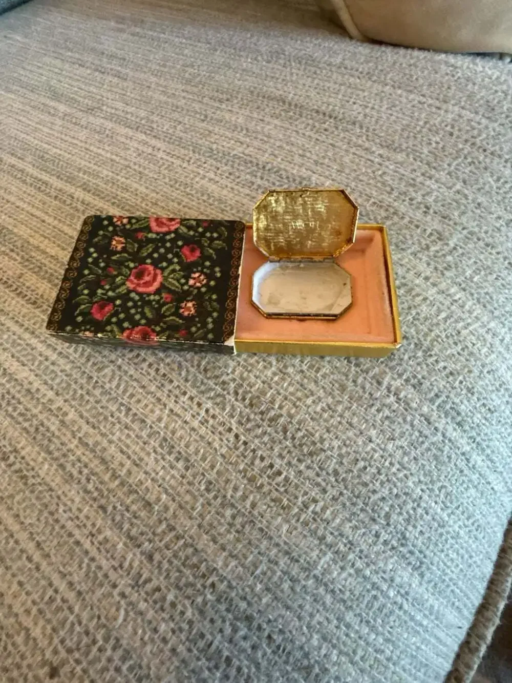 Avon Cotillion Perfume Glace Vintage Solid Perfume